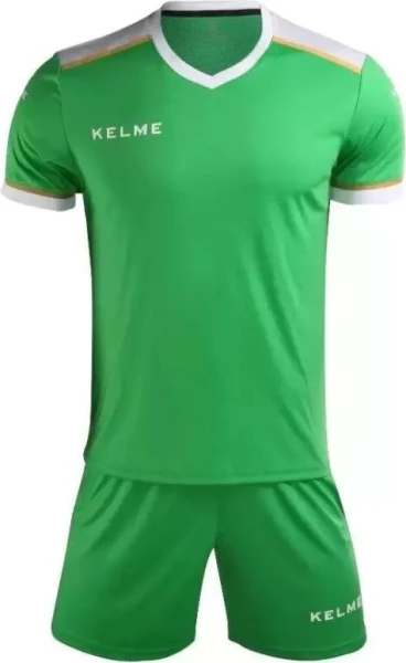 Комплект футбольної форми зелений к/р дитячий SEGOVIA