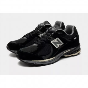 Кросівки New Balance 2002R Black M2002RRC 43