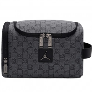 Сумка Jordan Monogram Dopp Kit (5.9L) Dark Smoke Grey