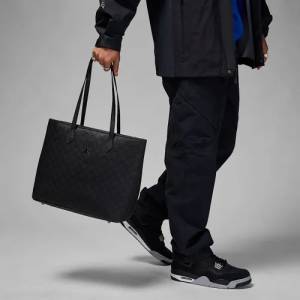 Сумка на плече Nike Jordan Monogram Tote Bag (17L) Black Polyurethane