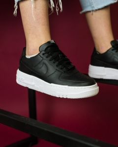 Кросівки Nike Air Force 1 Pixel