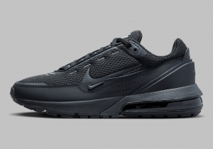 Кросівки чоловічі Nike Air Max Pulse Surfaces In A “Black/Anthracite” Colorway