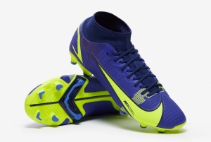 Бутси мультигрунт Nike SUPERFLY 8 ACADEMY FG/MG