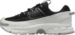 Кросівки чоловічі Nike Zoom Vomero Roam MenS Winterized Shoes White/Black FV2295-001 41