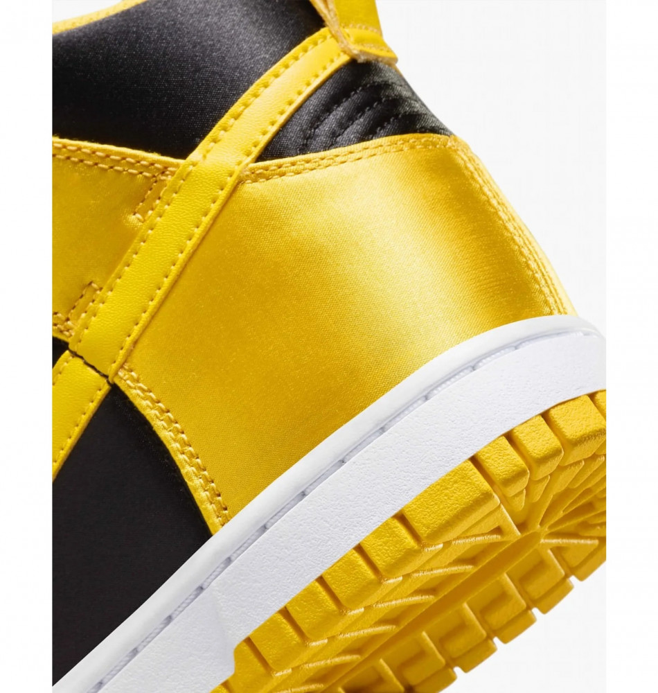 Кроссовки женские Nike Dunk High FN4216-001_image_5