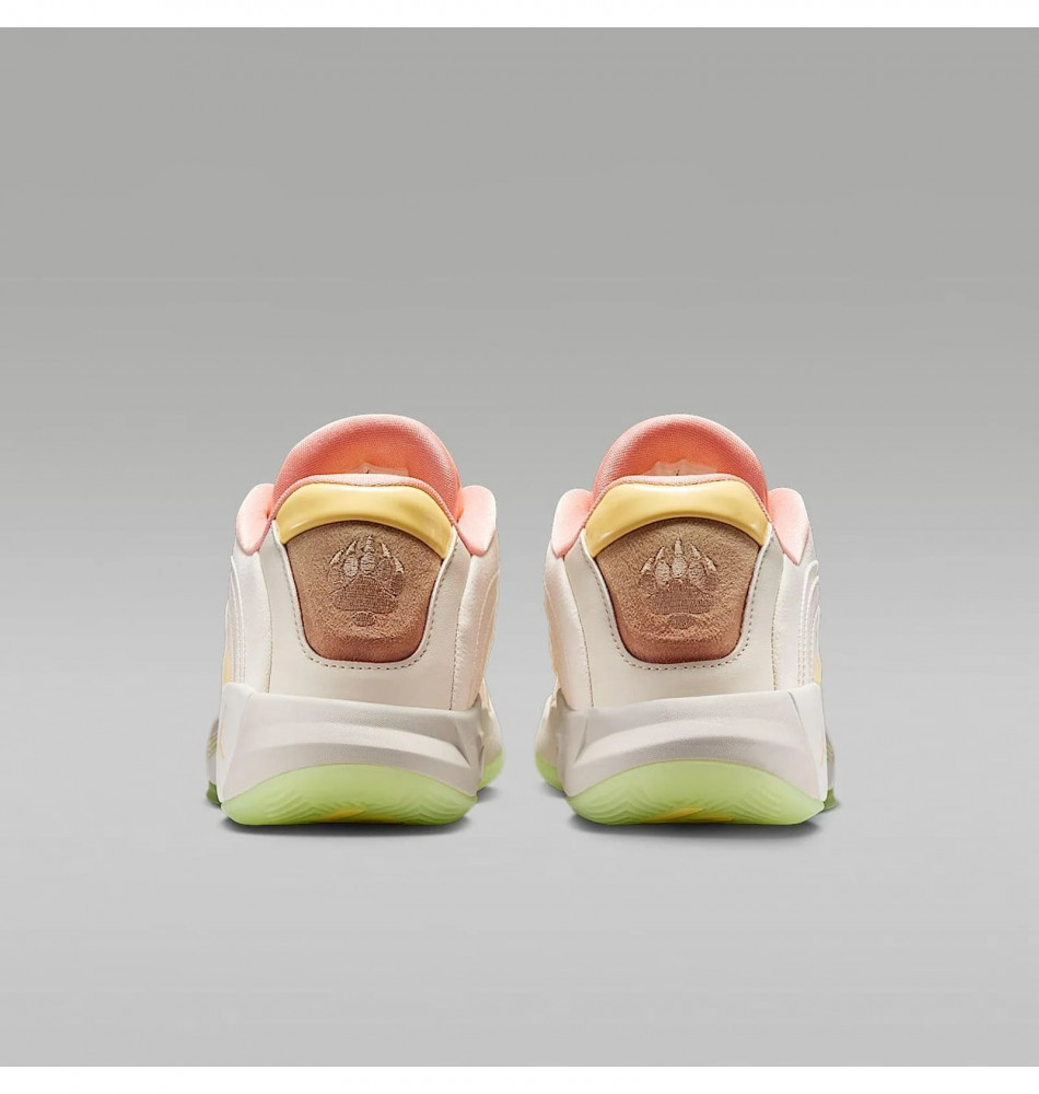 Кроссовки Air Jordan Luka 4 IO0202-100_image_3