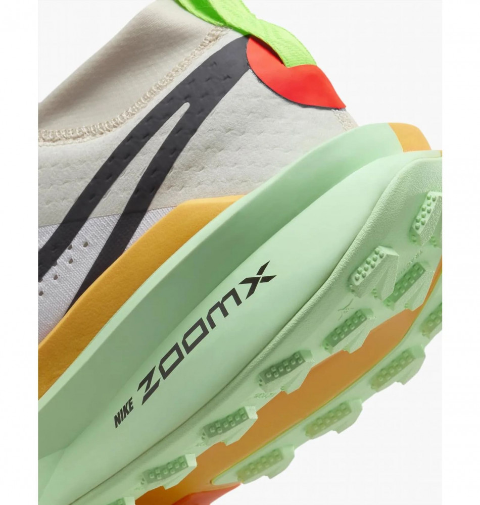 Кроссовки мужские Nike Zegama 2 Trail Running FD5190-100_image_7