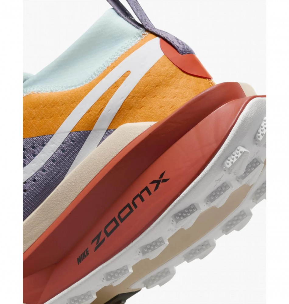 Кроссовки женские Nike Zegama 2 Trail Running FD5191-502_image_7