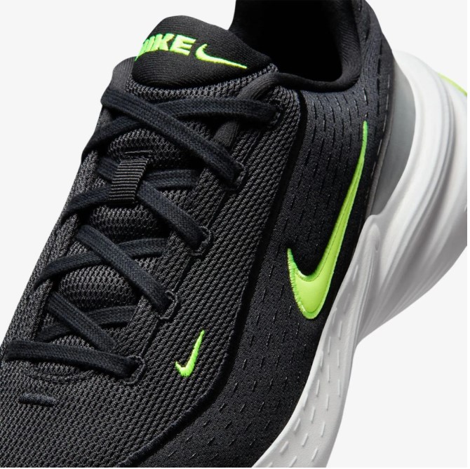 Кросівки Nike Uplift SC IB2765-009_image_8