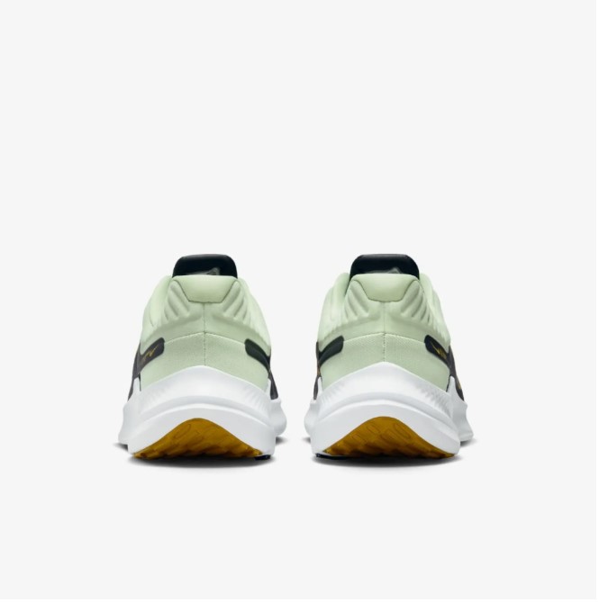 Кроссовки Nike Quest 5 DD0204-301_image_4