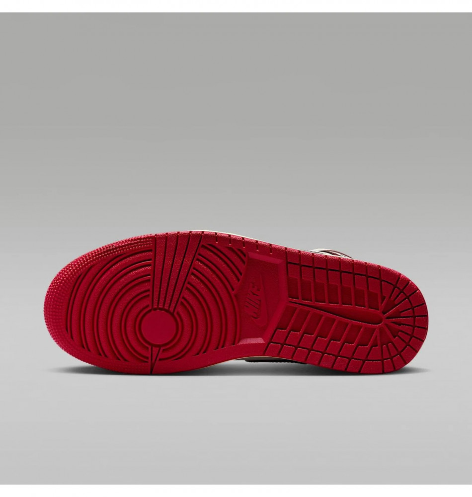 Женские кроссовки Nike Air Jordan 1 Mid Triple BQ6472-119_image_5