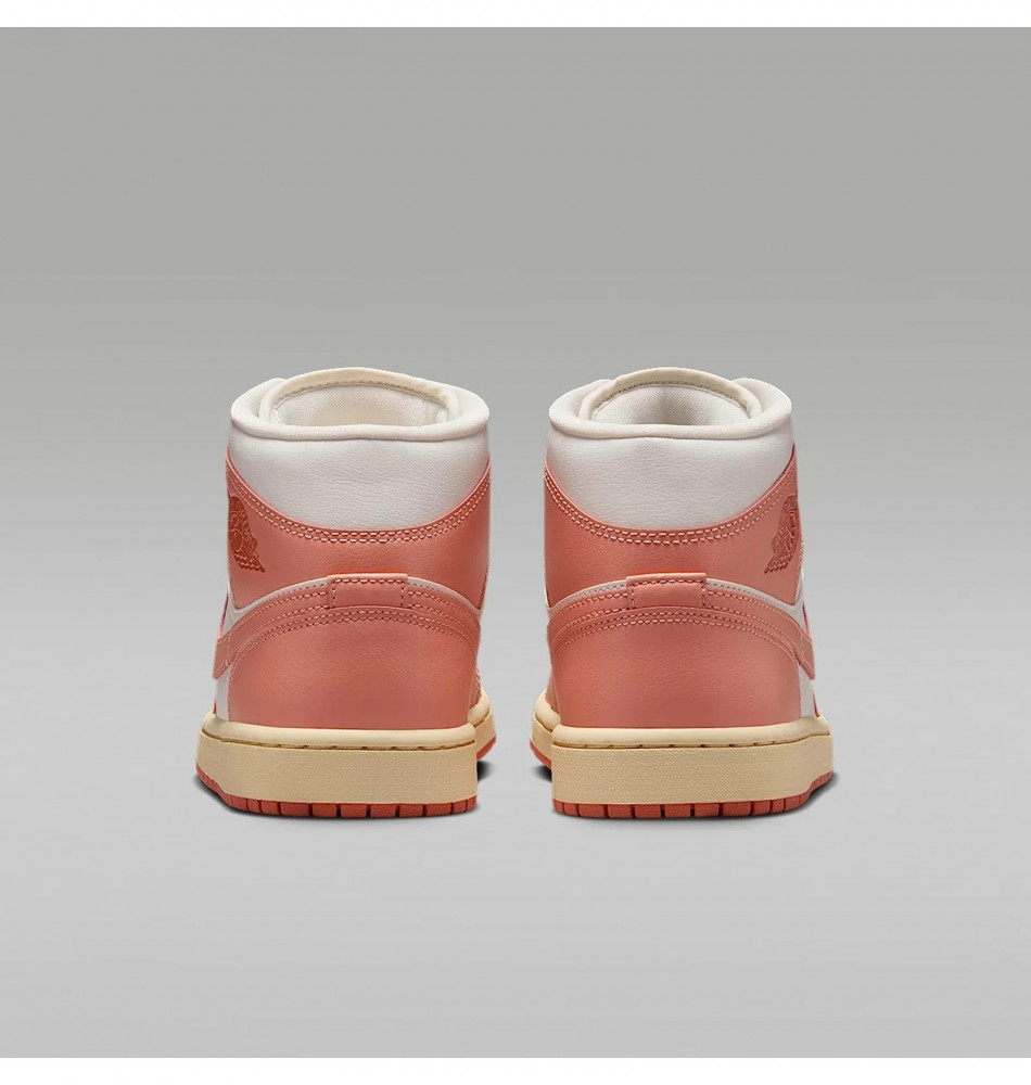 Жіночі кросівки Nike Air Jordan 1 Mid BQ6472-180_image_8