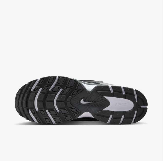 Мужские кроссовки Nike V5 Rnr HJ5228-004_image_6