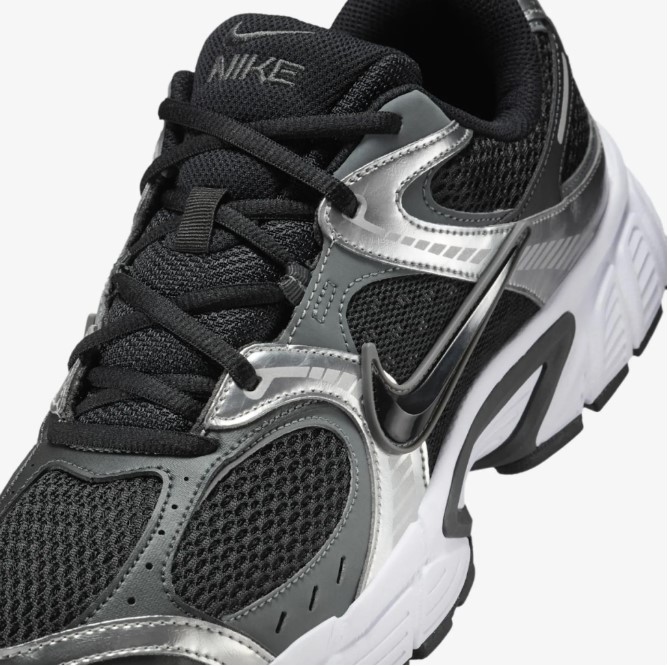 Мужские кроссовки Nike V5 Rnr HJ5228-004_image_8