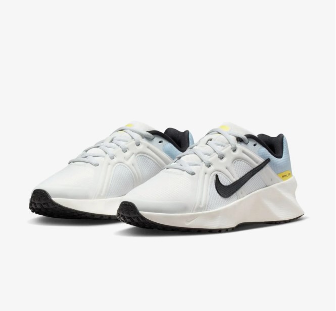 Женские кроссовки Nike W Metro Tek HQ2312-102_image_6