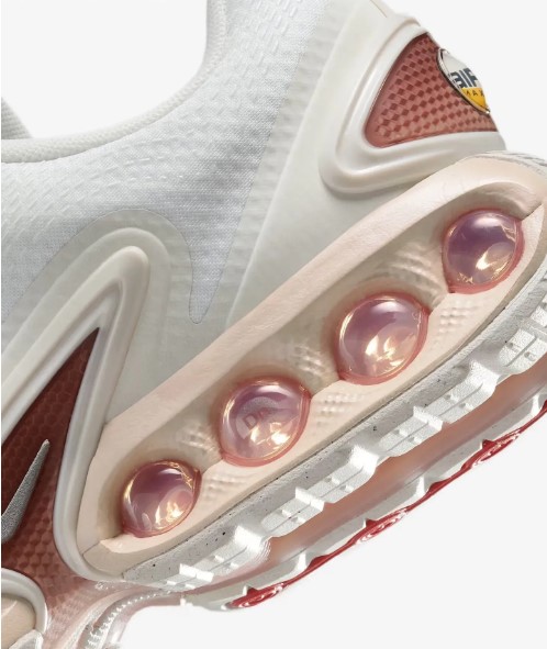 Кроссовки женские Nike Wmns Air Max Dn Tech IH0284-100_image_4