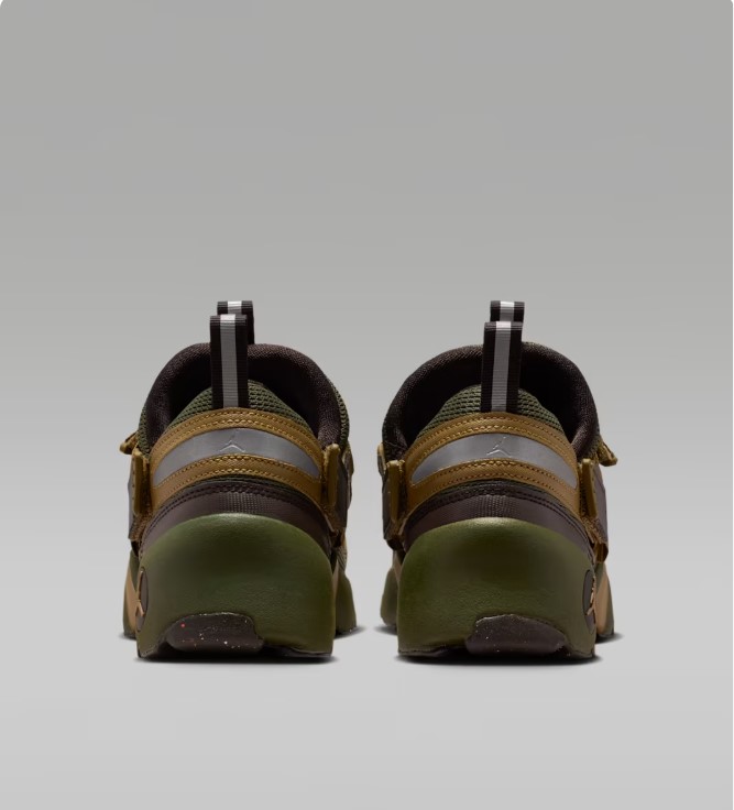 Женские кроссовки Jordan Trunner LX IO4190-300_image_4