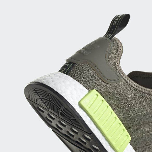 Мужские кроссовки Adidas NMD_R1 BD7750_image_7