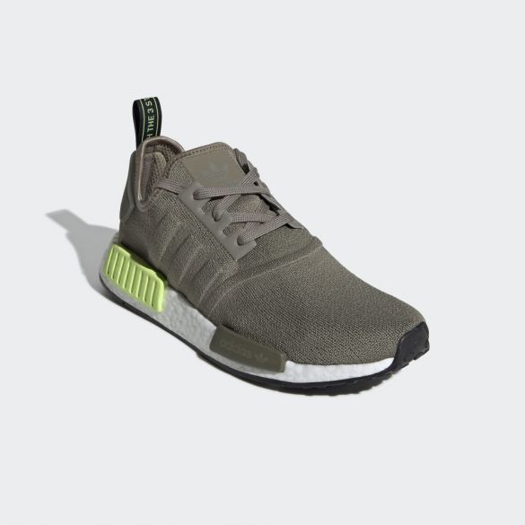 Мужские кроссовки Adidas NMD_R1 BD7750_image_6