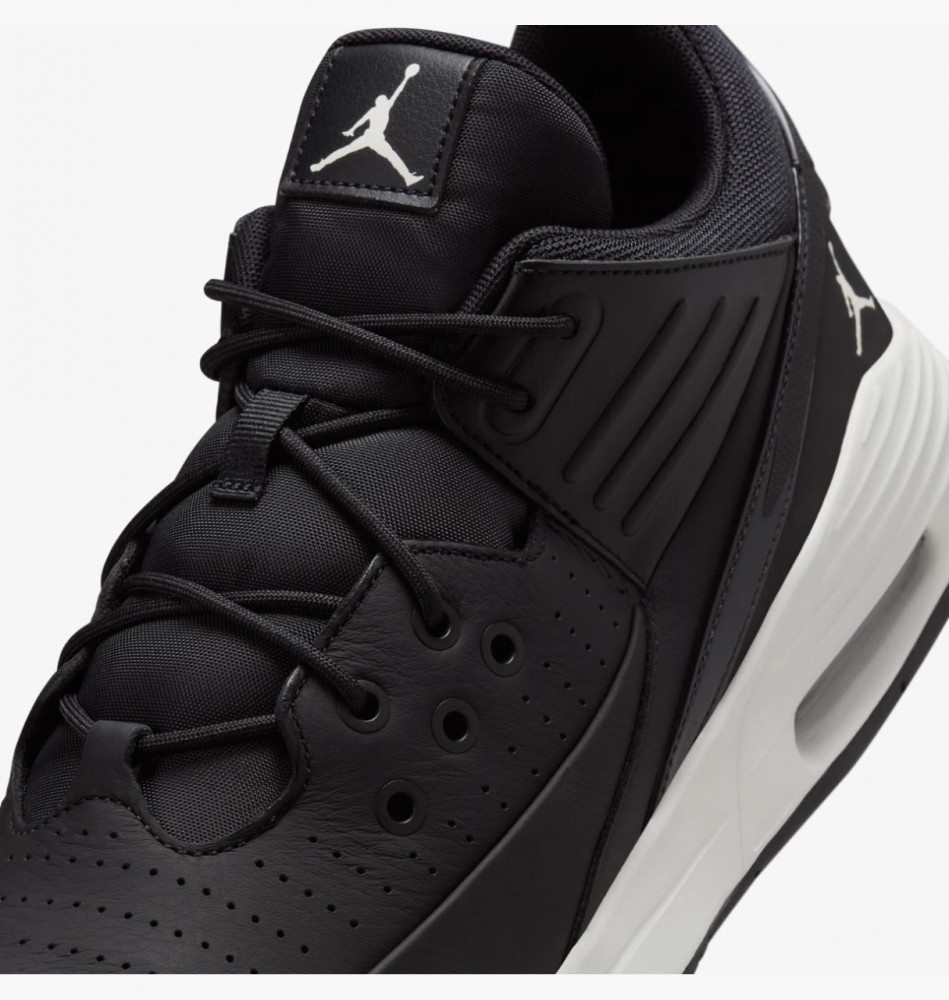 Кроссовки мужские Air Jordan Max Aura 5 DZ4353-010_image_4