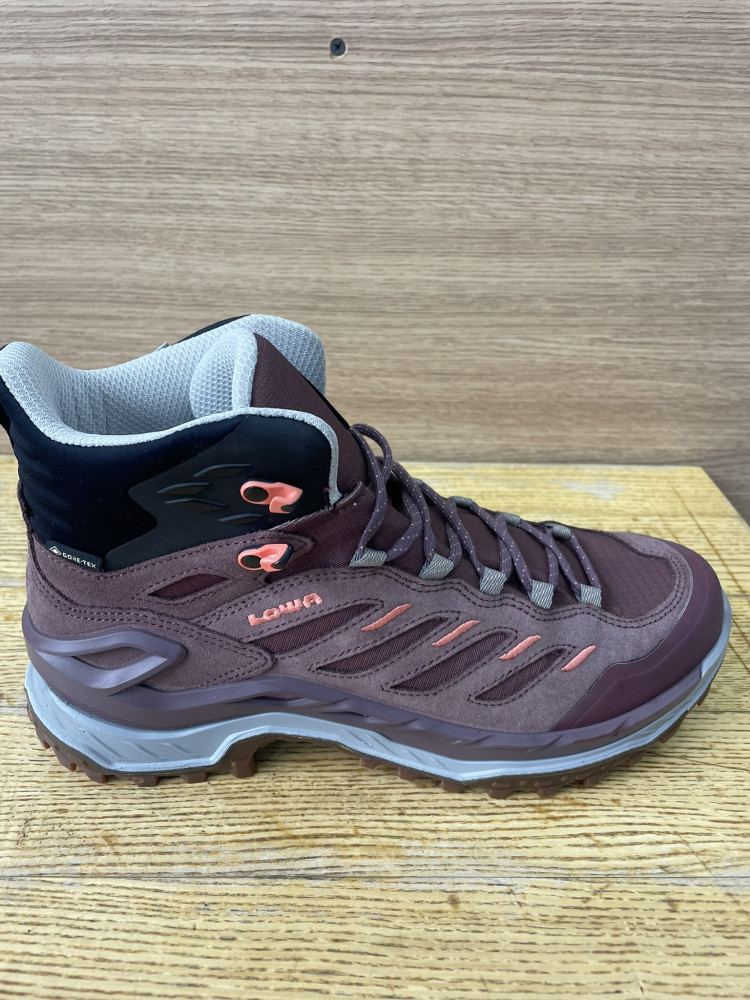 Жіночі черевики LOWA INNOVO GTX Mid W 7321331000-5103