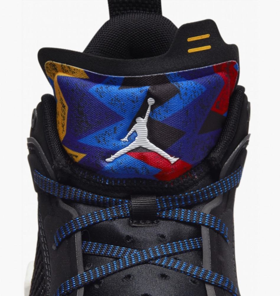 Кроссовки унисекс Air Jordan Air Xxxvii Low DQ4122-061_image_4
