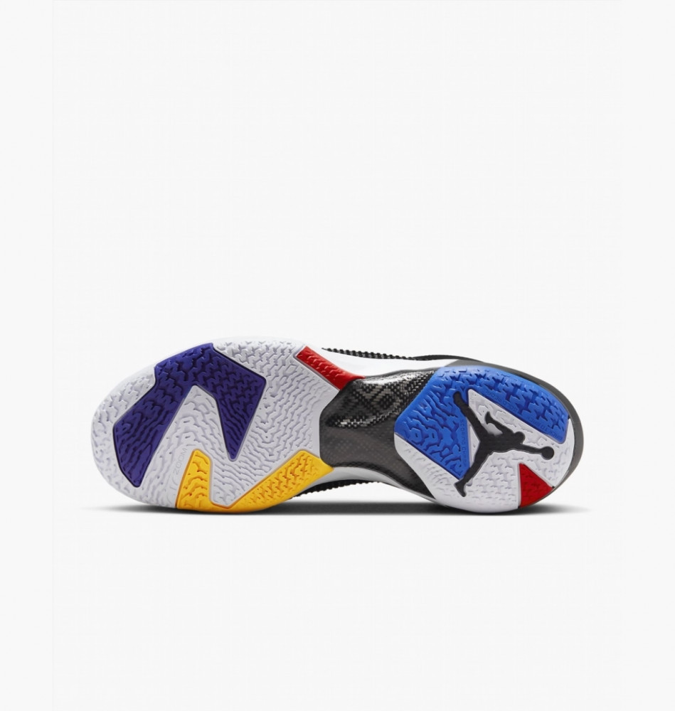 Кроссовки унисекс Air Jordan Air Xxxvii Low DQ4122-061_image_9