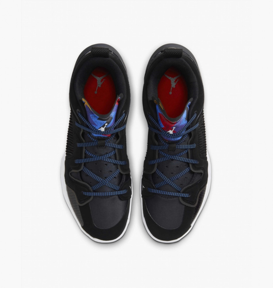 Кроссовки унисекс Air Jordan Air Xxxvii Low DQ4122-061_image_7
