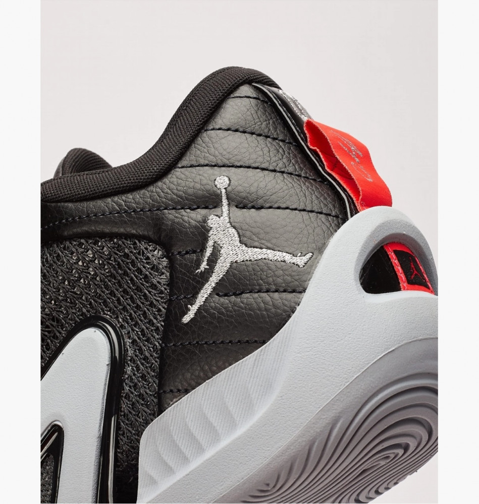 Чоловічі баскетбольні кросівки Air Jordan Tatum 1 Old School DZ3323-001_image_5