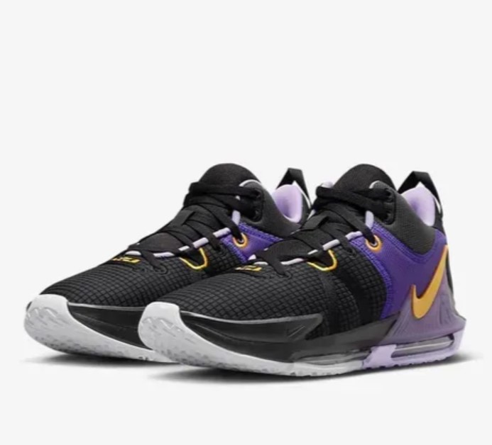 Кроссовки Nike LeBron Witness 7 DM1123-002_image_3