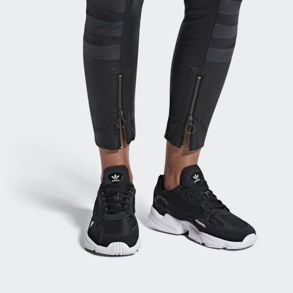Женские кроссовки Adidas Falcon B28129_image_7