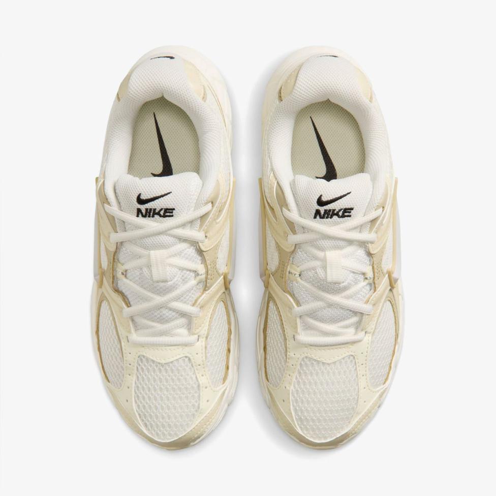 Женские кроссовки NIKE W V5 RNR SE IO0464-101_image_4