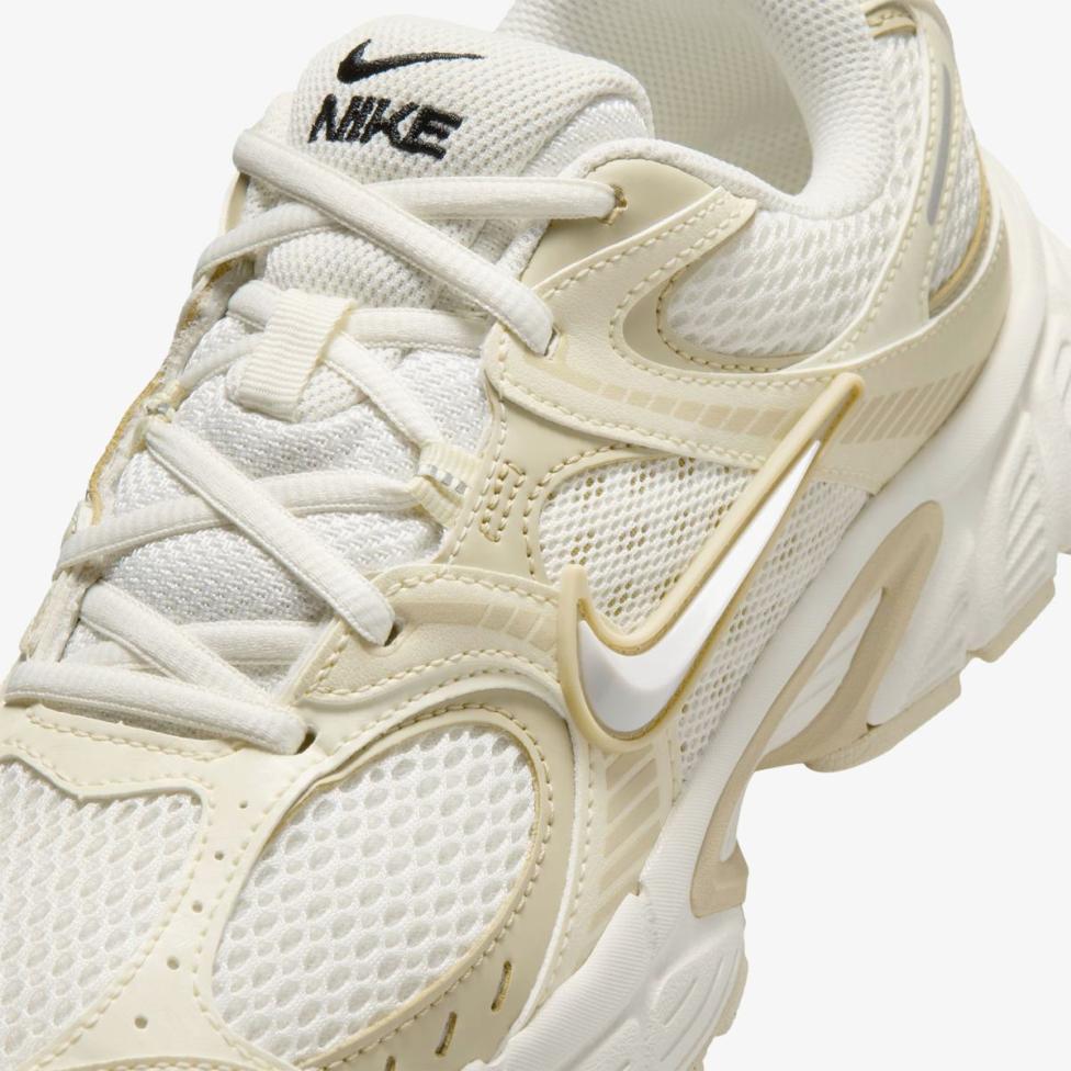 Женские кроссовки NIKE W V5 RNR SE IO0464-101_image_7