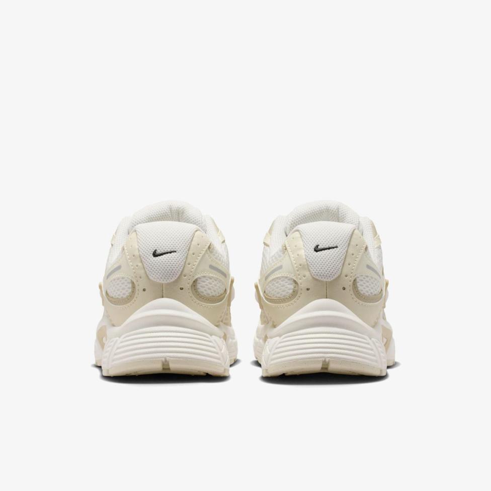 Женские кроссовки NIKE W V5 RNR SE IO0464-101_image_6