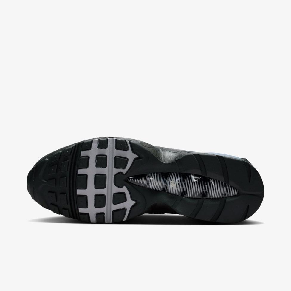 Чоловічі кросівки NIKE AIR MAX 95 BB TECH IH7853-001_image_2