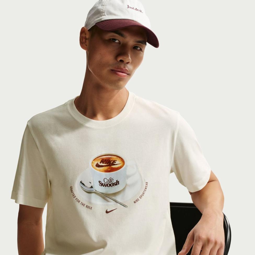 Мужская футболка NIKE U NSW TEE STD CAFE SWOOSH MUG IH1159-133_image_3