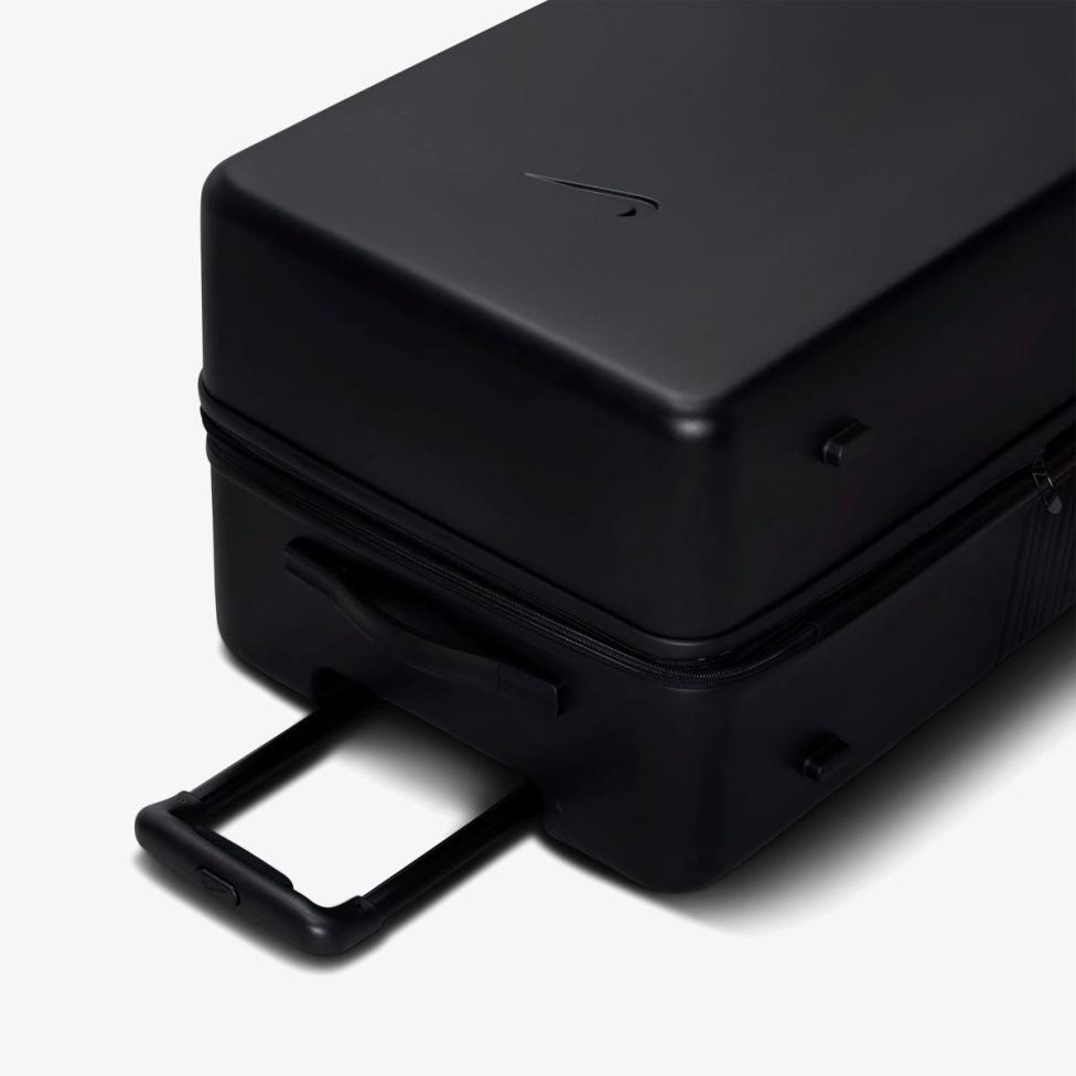 Чемодан NIKE NK 29IN HARDSHELL LUGGAGE HV8586-010_image_8
