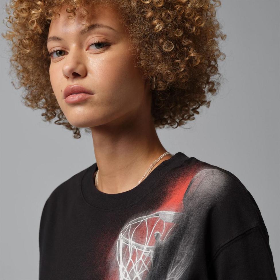 Женская футболка NIKE W J SPT DF SS GFX TEE HTG IO8722-010_image_3