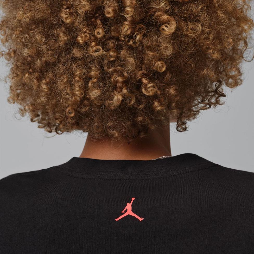 Женская футболка NIKE W J SPT DF SS GFX TEE HTG IO8722-010_image_4