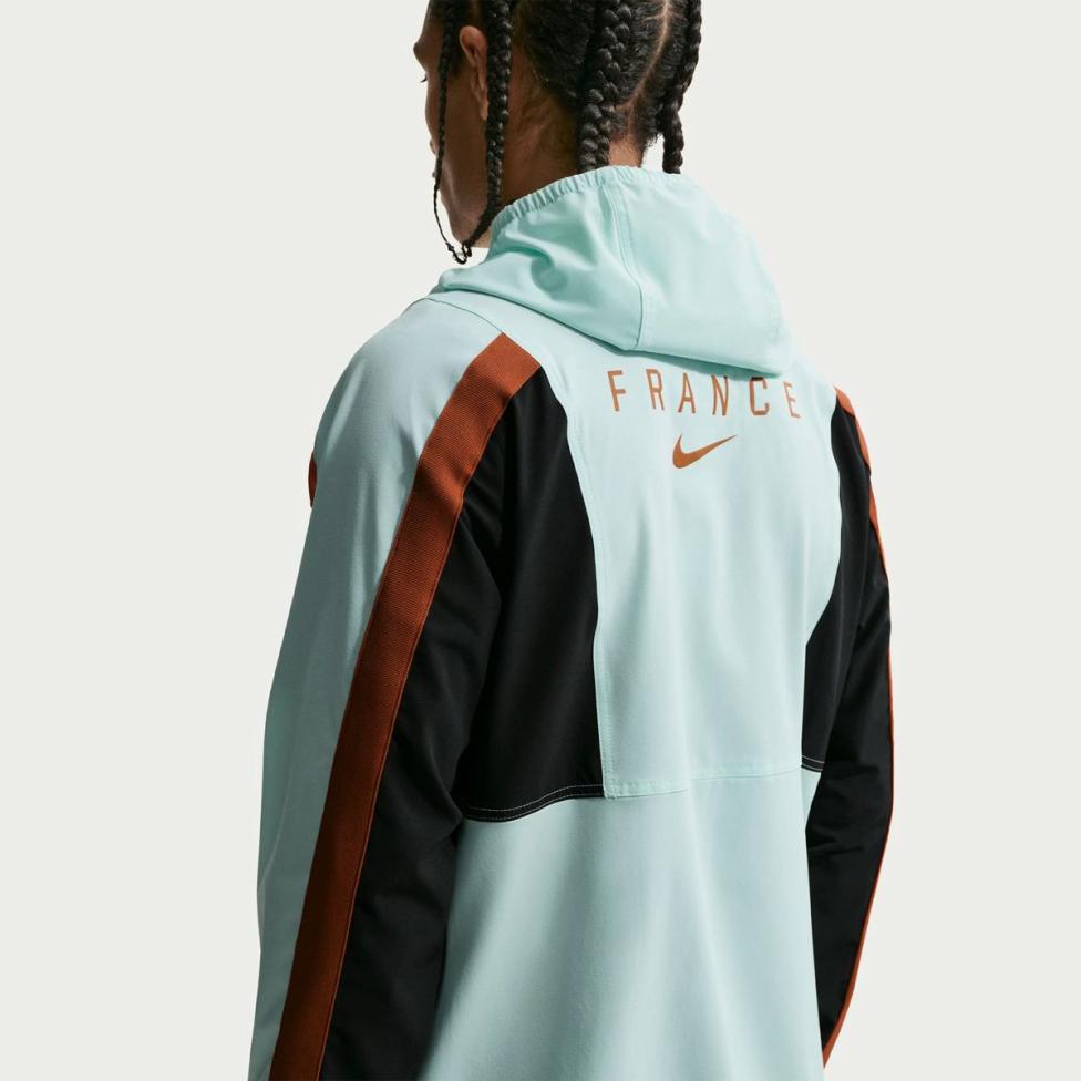 Мужская ветровка NIKE FFF M NK DF ENERGY JKT W IH1875-393