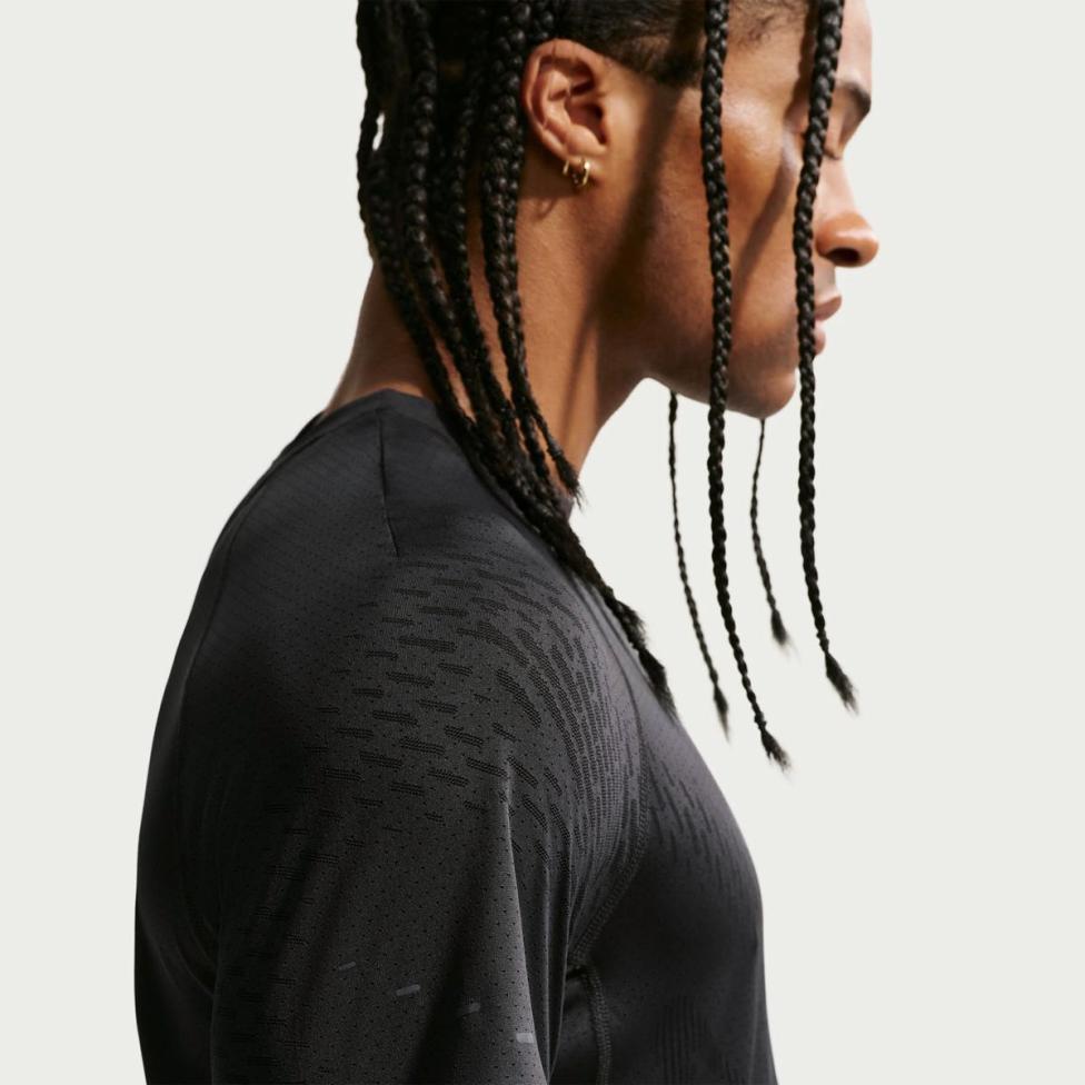 Чоловіча футболка NIKE M NK DFADV STRIDE NVLTY SS TOP IF2088-010_image_30