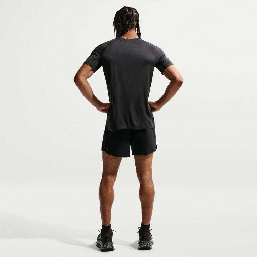 Чоловіча футболка NIKE M NK DFADV STRIDE NVLTY SS TOP IF2088-010_image_5