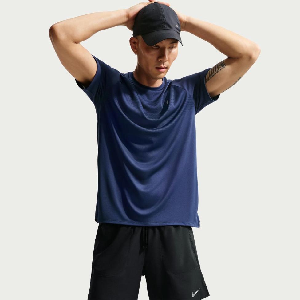Чоловічі шорти NIKE M NK DF STRIDE 7IN BF SHORT IF2046-010_image_3