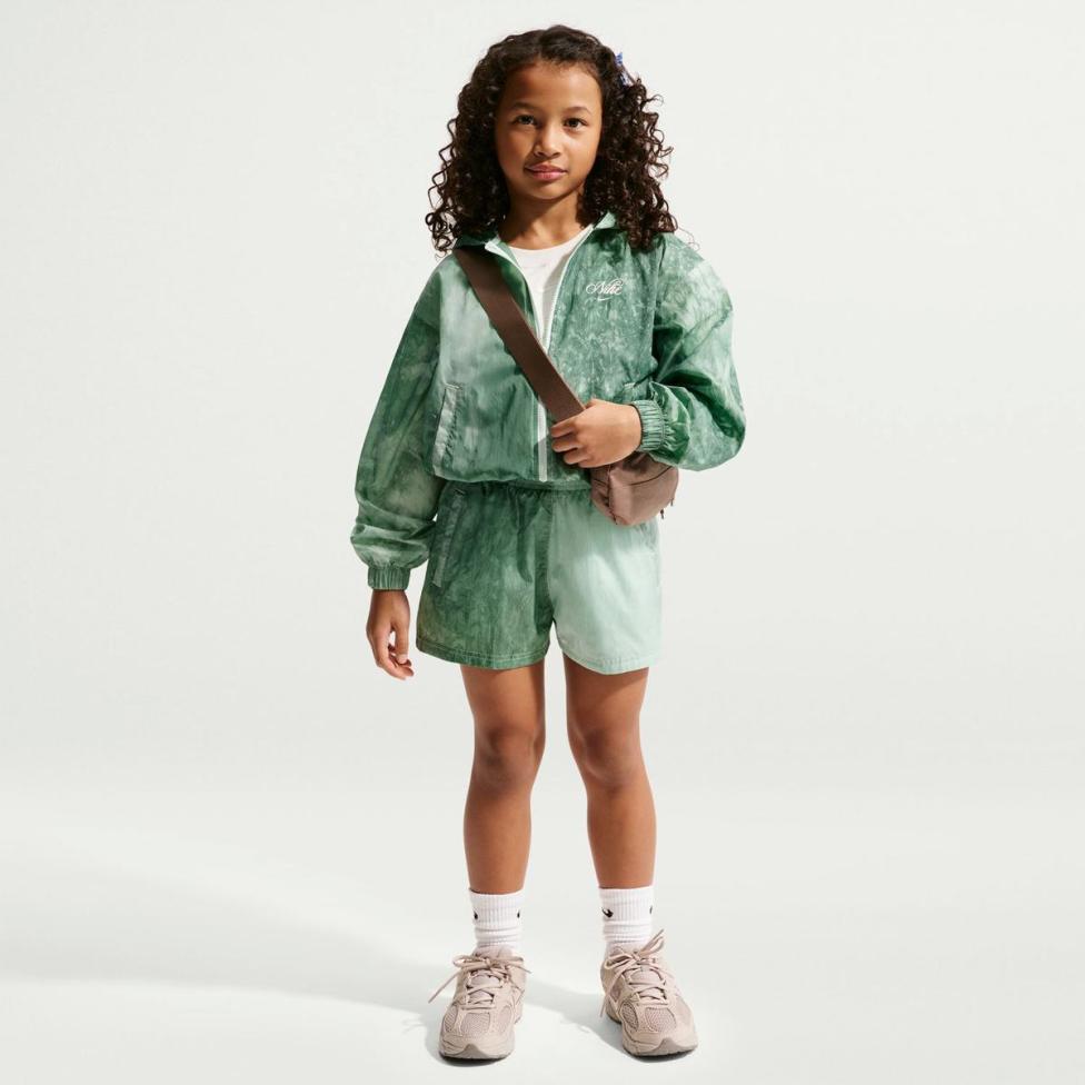 Жіночі шорти NIKE G NSW CLUB WVN SHORT GFX IF1732-394_image_4