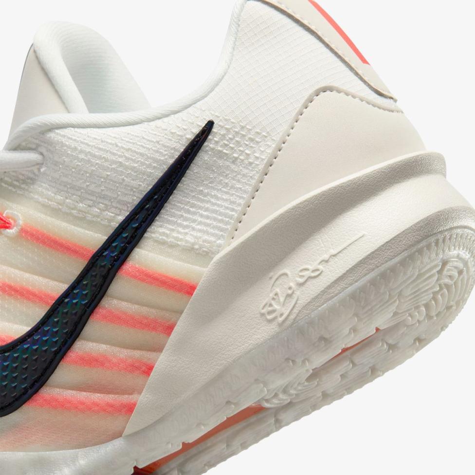 Кроссовки NIKE SABRINA 3 RUSH CORAL HF2881-003_image_8