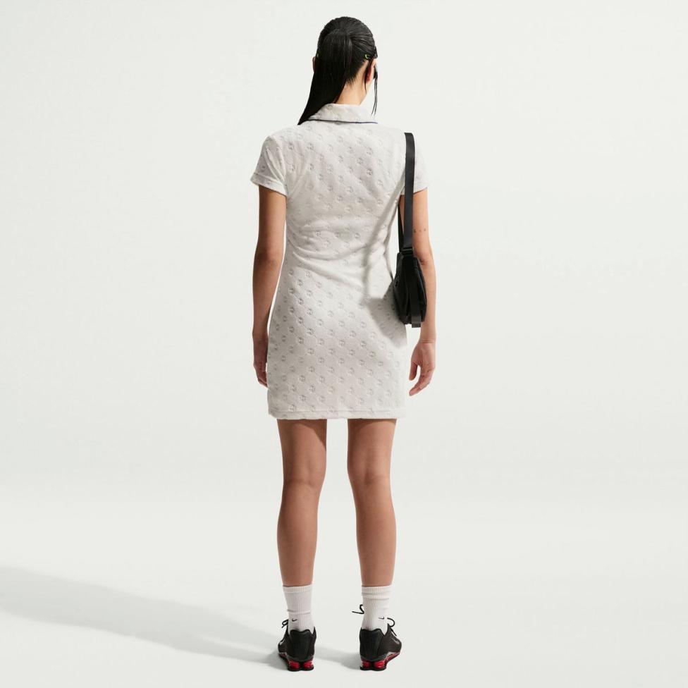 Женская платье NIKE W NSW CHLL FT DRESS II3976-133_image_5