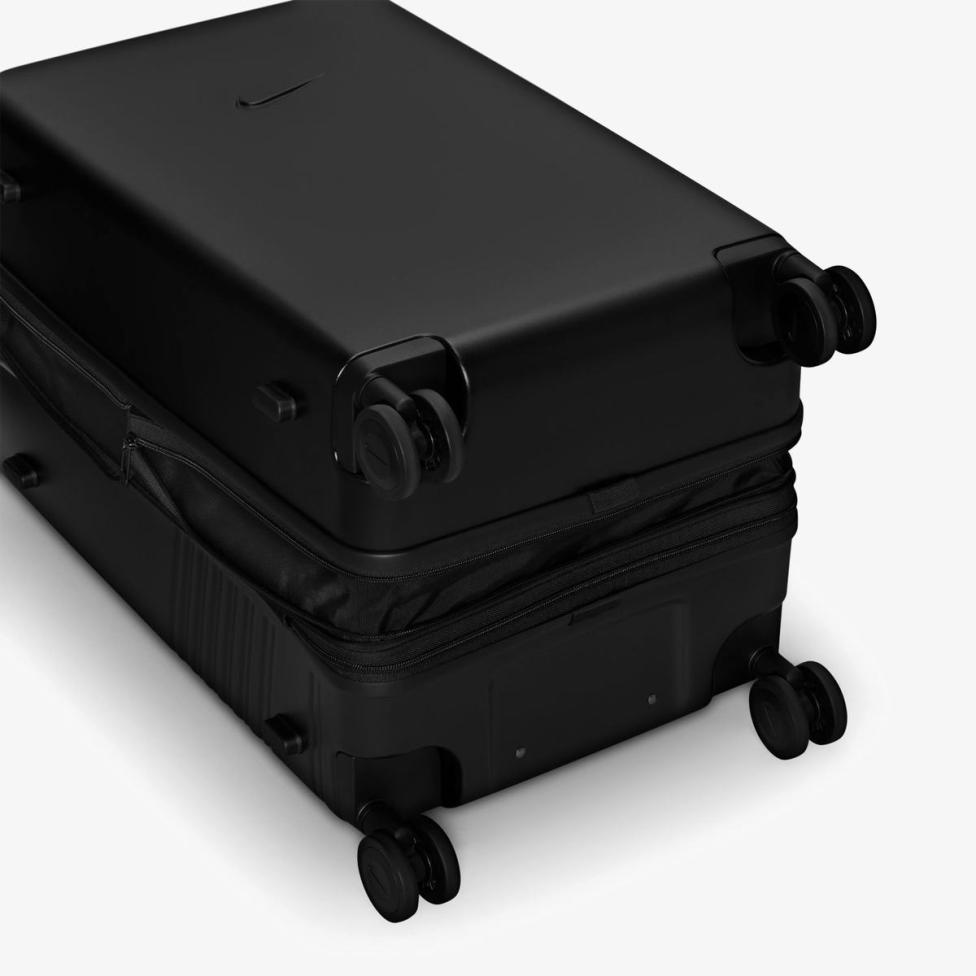 Чемодан NIKE NK 26IN HARDSHELL LUGGAGE IO0771-010_image_5