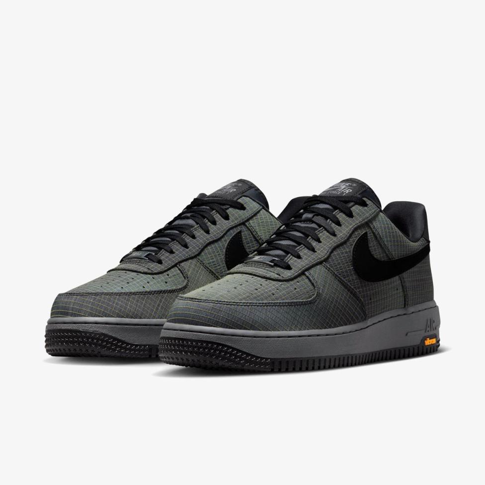 Мужские кроссовки NIKE AIR FORCE 1 '07 LX VIBRAM IH1943-001_image_5