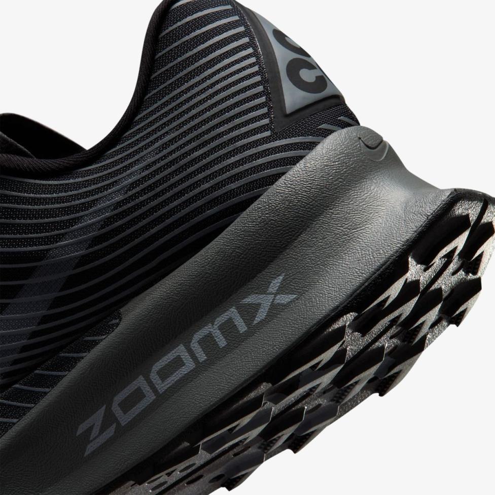 Мужские кроссовки NIKE ACG ULTRAFLY TRAIL HF5668-001_image_8