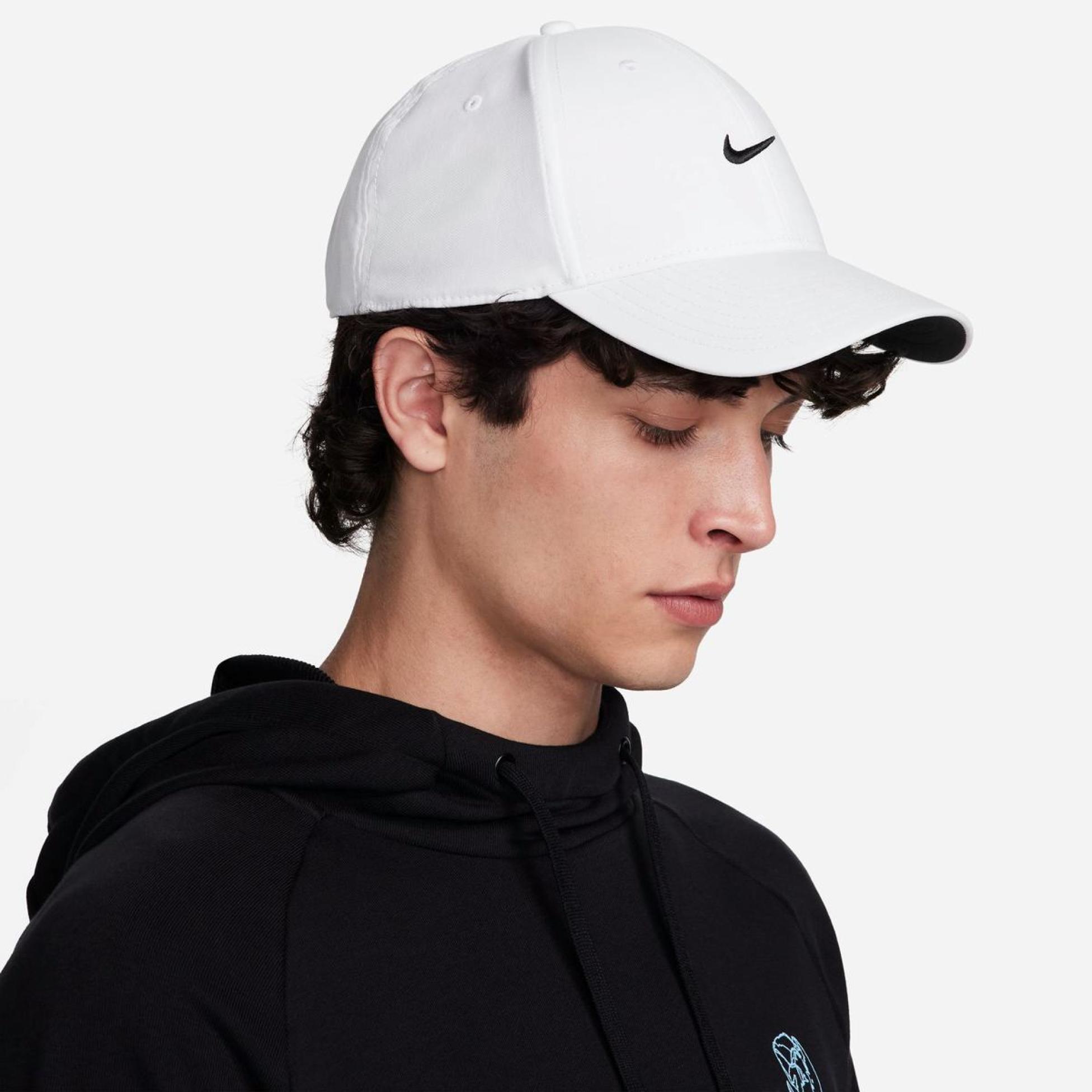 Кепка NIKE U NK CLUB CAP S CB SWSH FS FV5563-100